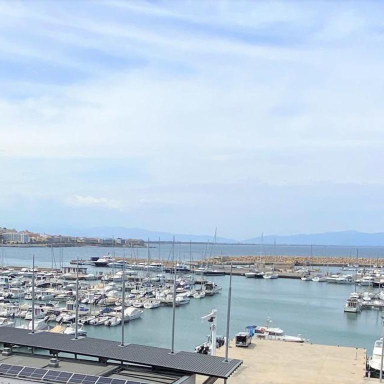 Apartaments Club Nautic L'Escala - Apartamento con vistas al mar - 27