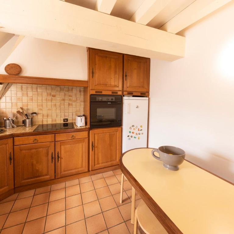 La Lirosane, 3 studios, 3,7km du Zoo, Centre-ville - Appartamento Standard - 2