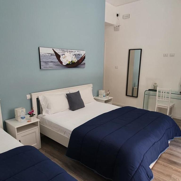 Carpe Diem Rooms by Marino Tourist - Triple Room with Balcony - 8