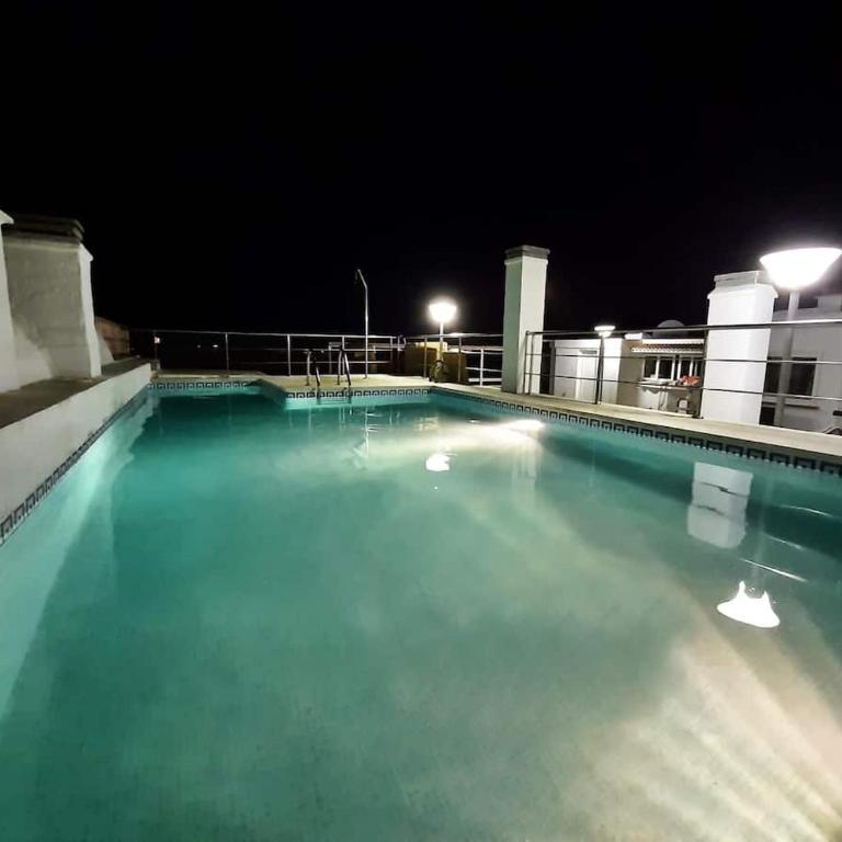 Penthouse with private pool, hot tub jacuzzi with sea views and chill-out zone, close to the sea - Three-Bedroom Apartment - 24