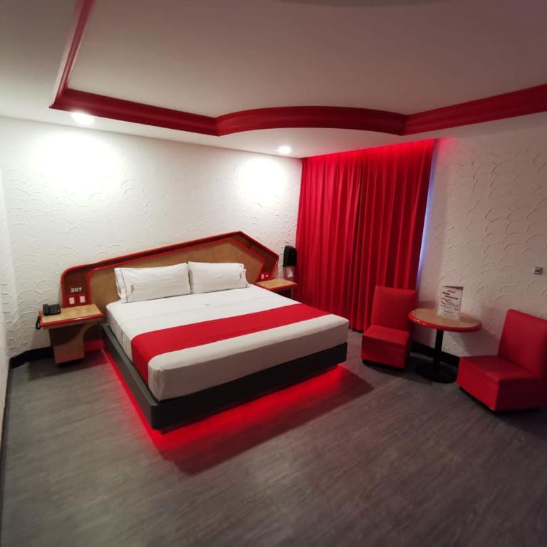 Hotel Coacalco - Habitación Deluxe - 1 cama grande - 2