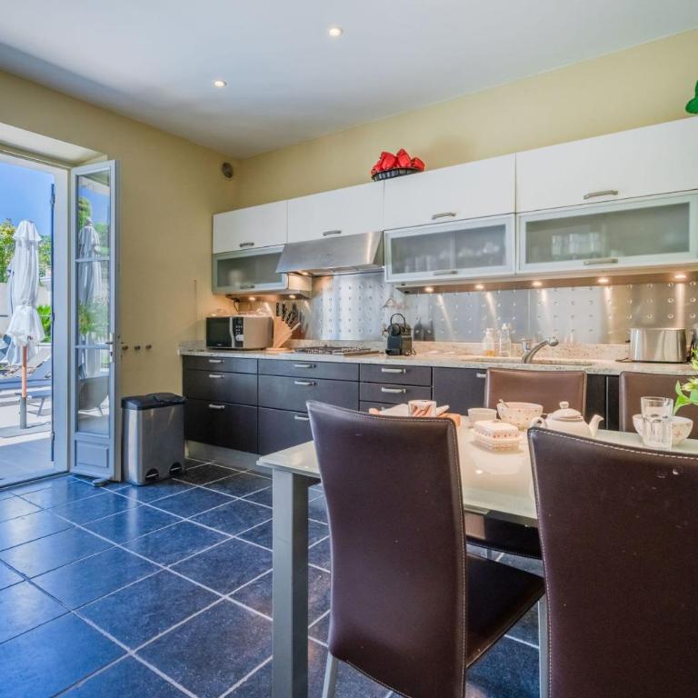 Villa in Cap d’Antibes near beaches - Villa - 13
