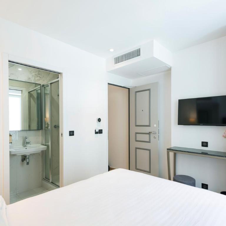 HOTEL AU COEUR DES ARTS ET METIERS - Chambre Double - Vue sur Rue - 12
