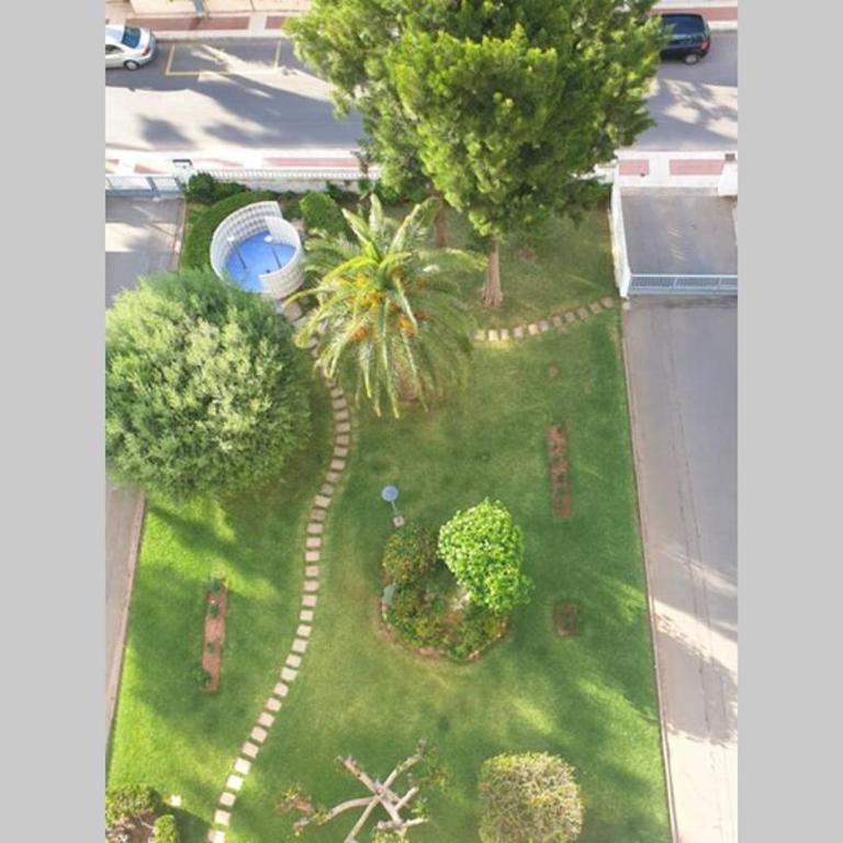 El paraiso de Anita - Three-Bedroom Apartment - 15