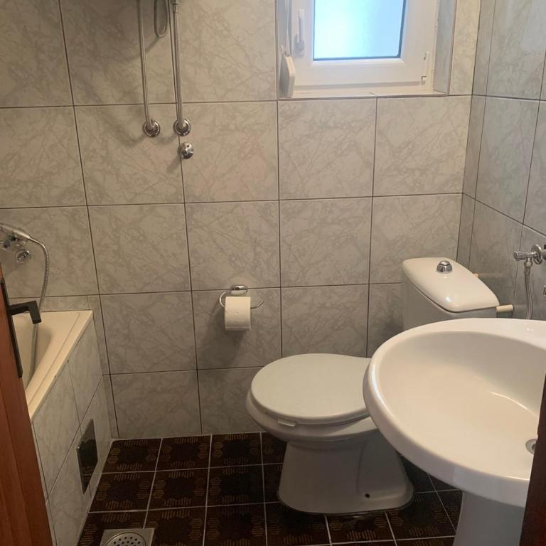 Guesthouse Vila Tamburic - Triple Room - 2