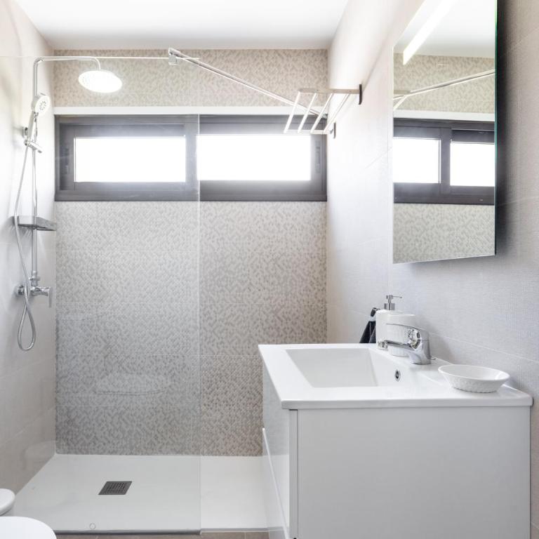 EL MEDANO FLASH POINT Holiday Home by Sunkeyrents - Apartamento de 2 dormitorios - 16