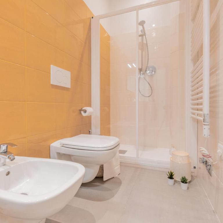 Realkasa Luxury S.Orsola Apartments - Deluxe Apartment - 7