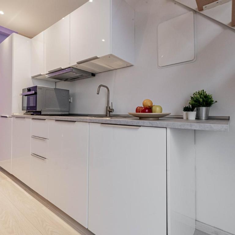 Realkasa Luxury S.Orsola Apartments - Two-Bedroom Apartment - 12