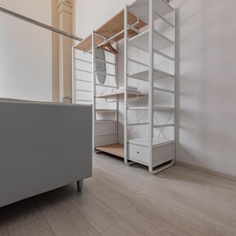 Realkasa Luxury S.Orsola Apartments - Two-Bedroom Apartment - 14