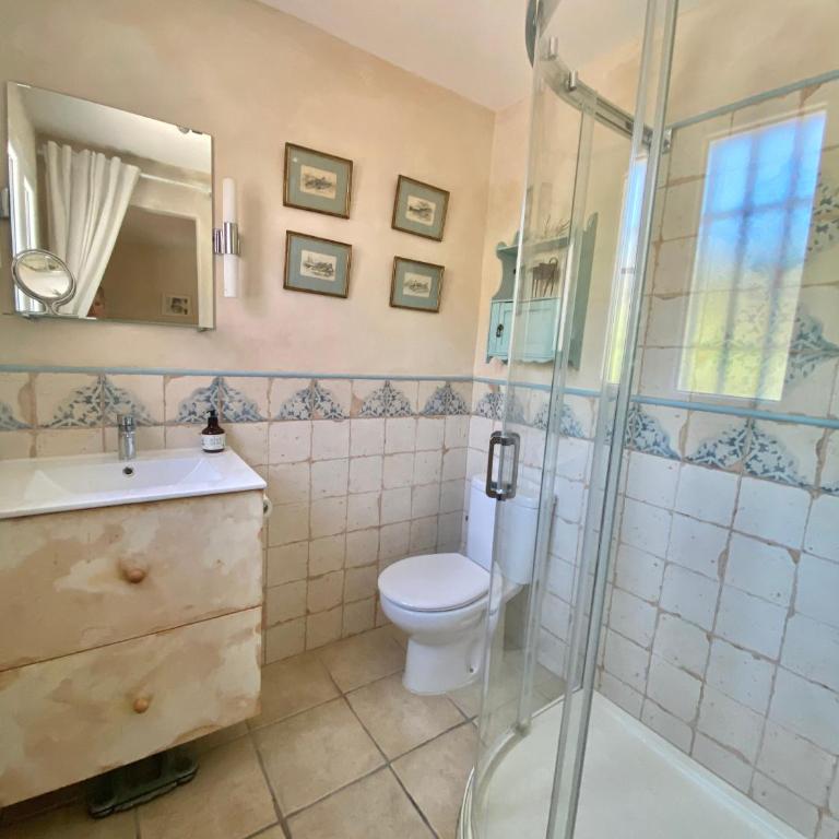 La Hacienda - Three-Bedroom Villa - 9