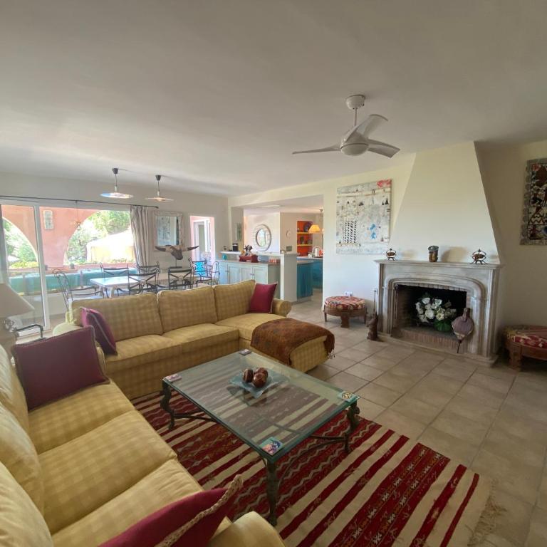 La Hacienda - Three-Bedroom Villa - 18