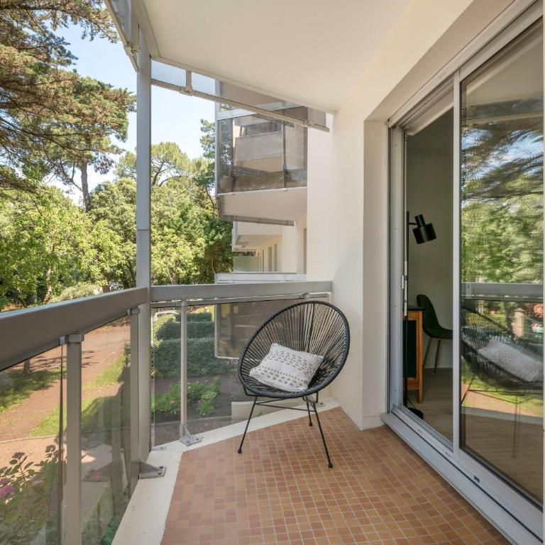 Appartement pour 2 adultes-2 enfants avec balcon - Apartment - 3