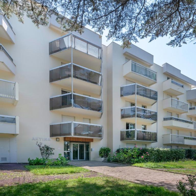 Appartement pour 2 adultes-2 enfants avec balcon - Apartment - 15