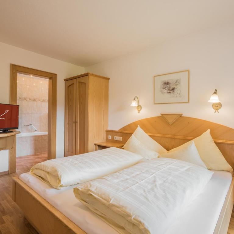 Landhaus Kristall inklusive Hotel-Spa - Apartment mit 2 Schlafzimmern - 3