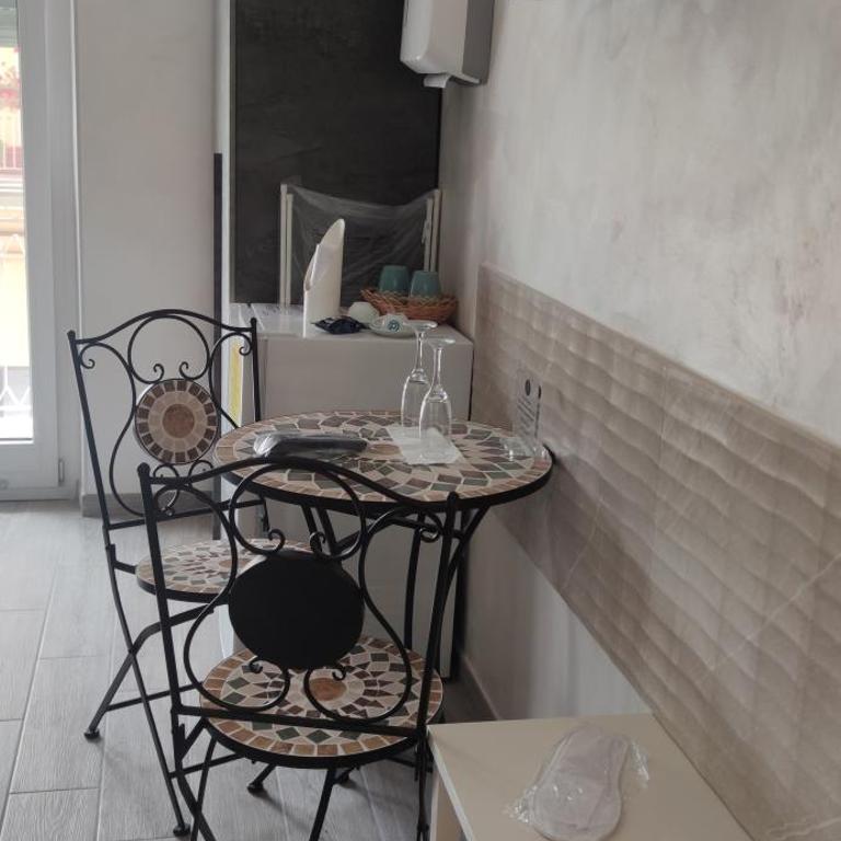 B & B LE GEMELLINE - Camera Matrimoniale con Bagno Privato - 22