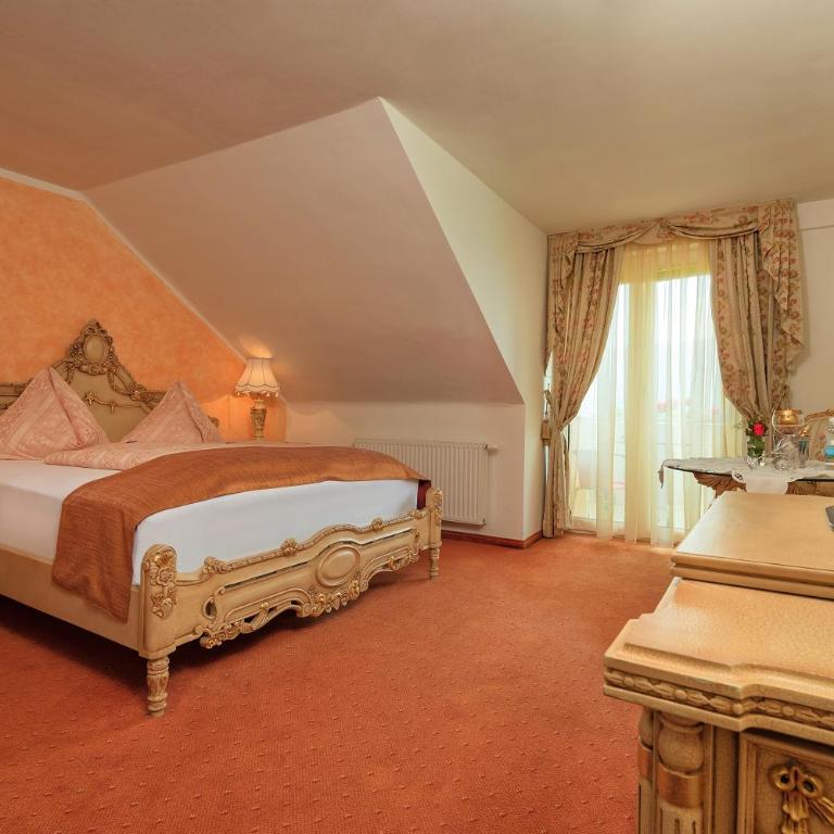 Hotel-Pension Melcher - Deluxe Doppelzimmer mit Bad - 4