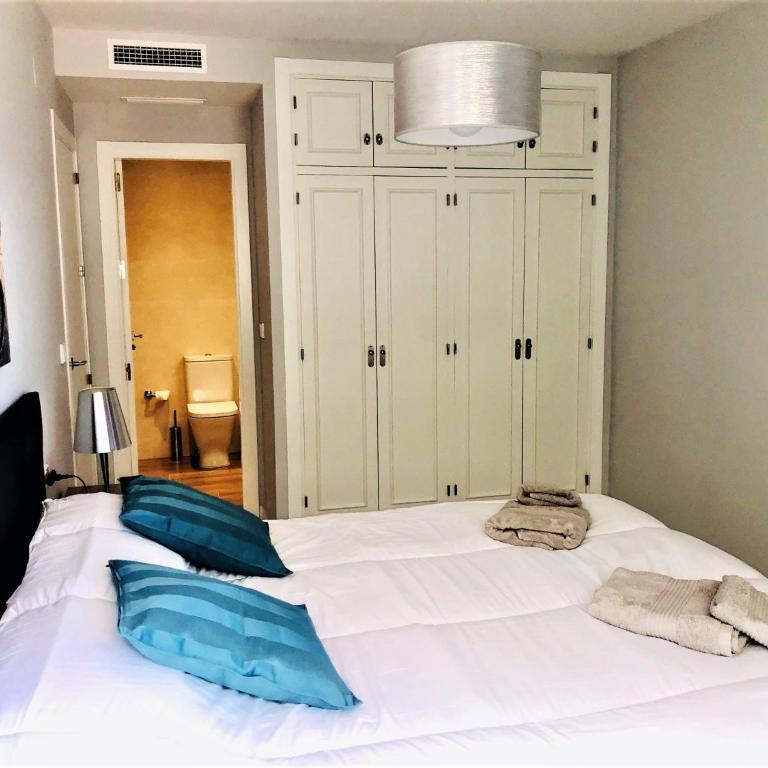 Rentcostadelsol Fuengirola Doña Sofia 3D - Apartamento de 2 dormitorios - 12
