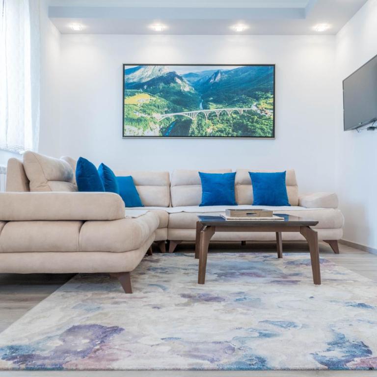Villa Lara - Two-Bedroom Apartment - 4