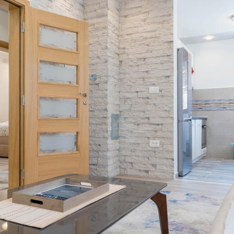 Villa Lara - Two-Bedroom Apartment - 8
