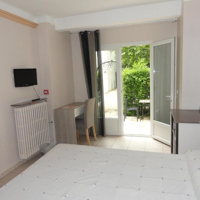 Hotel de l'île - Petite Chambre Double - 8