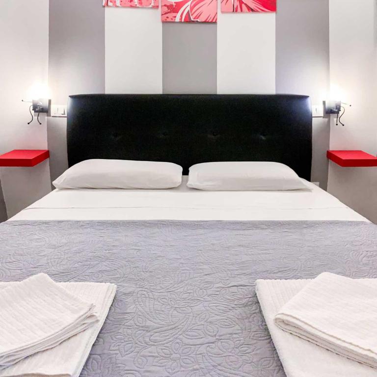 Ariel B&B - Small Double Room - 1