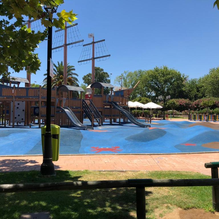 Rentcostadelsol Fuengirola Doña Sofia 3D - Apartamento de 2 dormitorios - 25