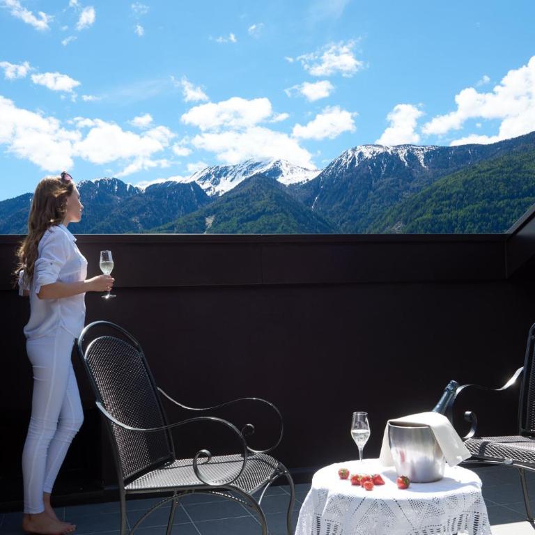 Historic Hotel Bircher B&B Apartments near Sterzing - Appartamento Deluxe - 1