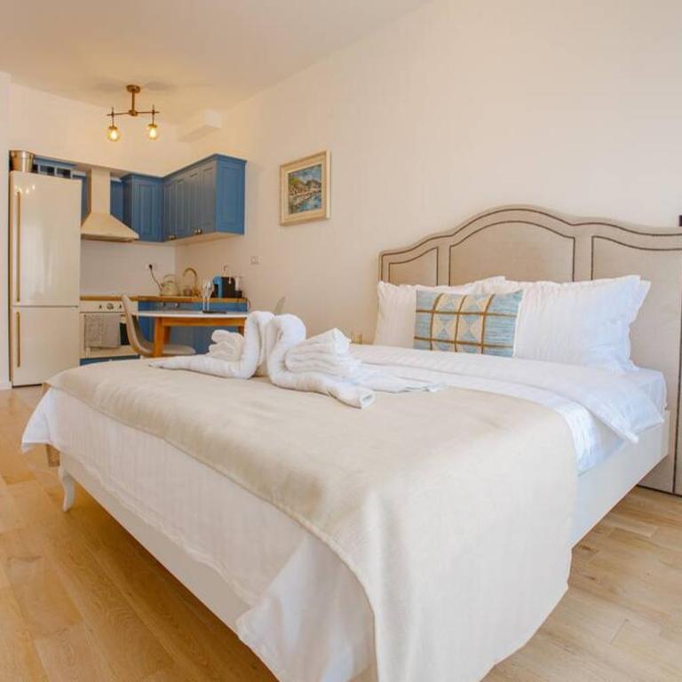 Delightful Studio Soho City - One-Bedroom Apartment - 1