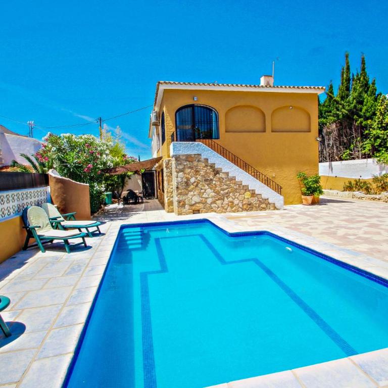 Basetes - holiday home with private swimming pool in Calpe - Casa Vacacional de 3 dormitorios - 2
