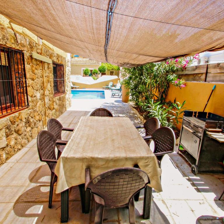 Basetes - holiday home with private swimming pool in Calpe - Casa Vacacional de 3 dormitorios - 9