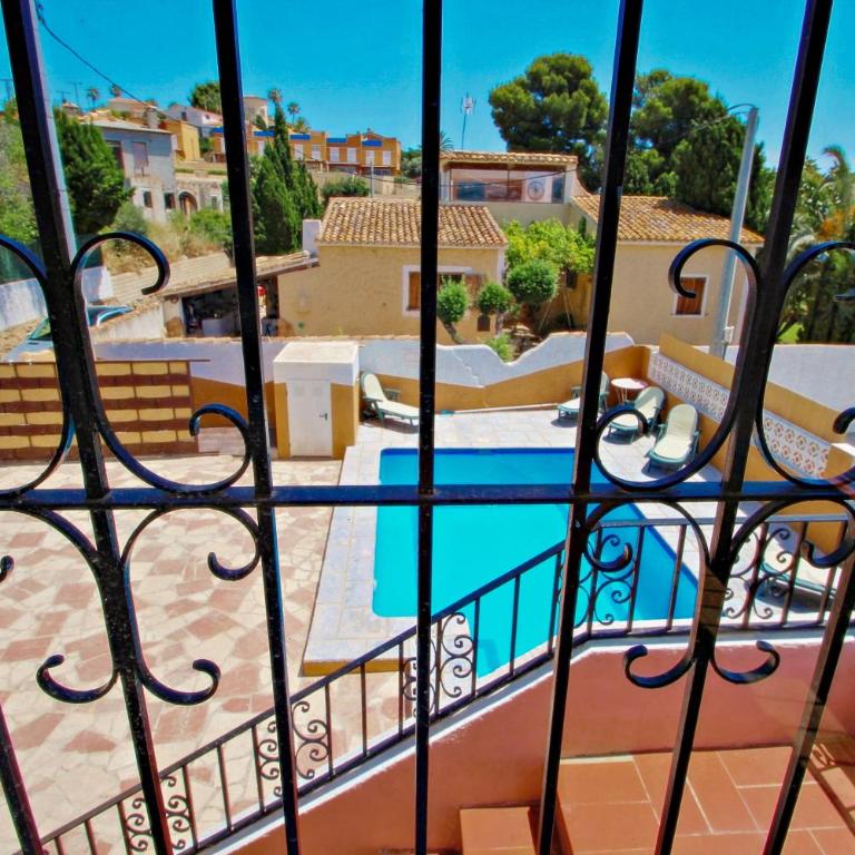 Basetes - holiday home with private swimming pool in Calpe - Casa Vacacional de 3 dormitorios - 5