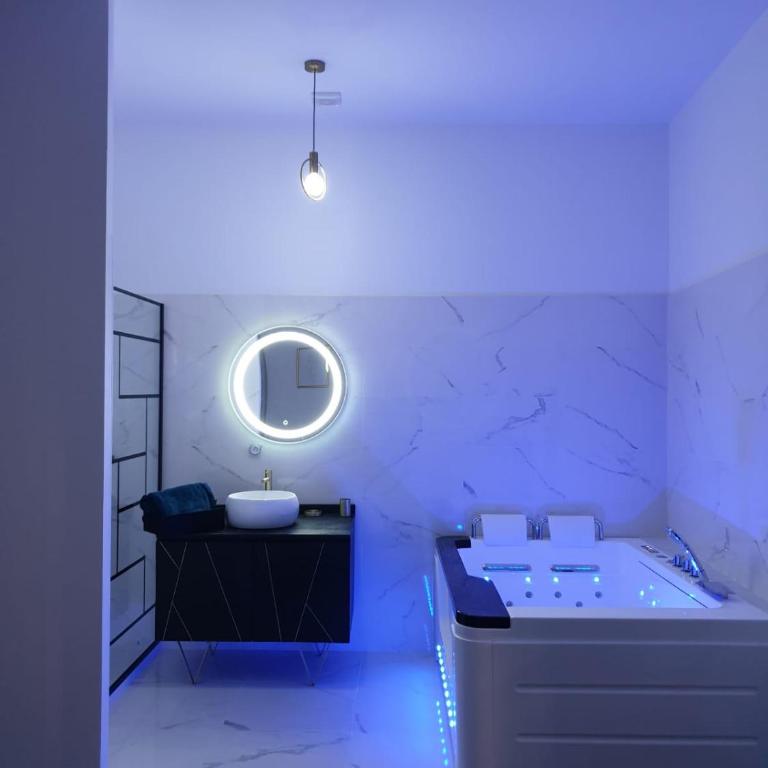 Suite Miro Charme et volupté - Apartment mit 1 Schlafzimmer - 1