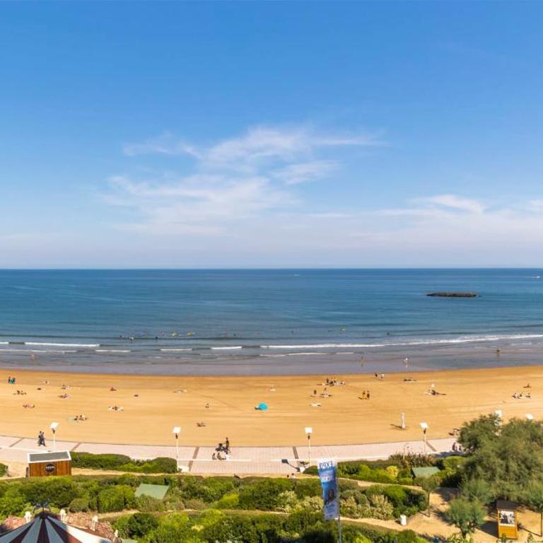 NOUVELLE VAGUE Modern Ocean View STUDIO w balcony - Swimming Pool - Apartment - 4