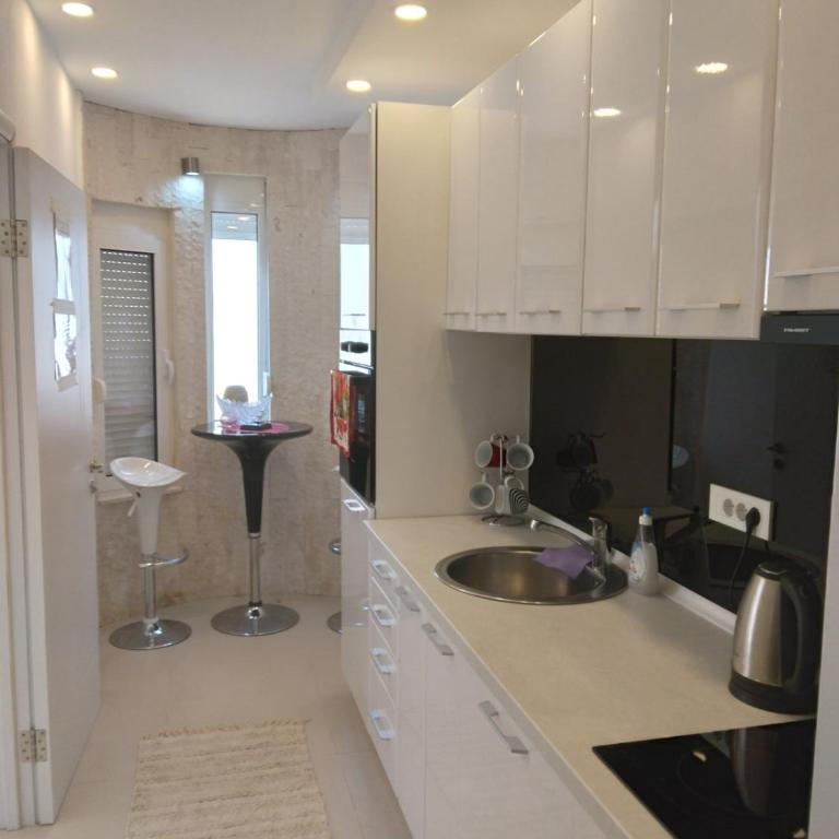 Villa la vie - Apartment with Sea View - 6