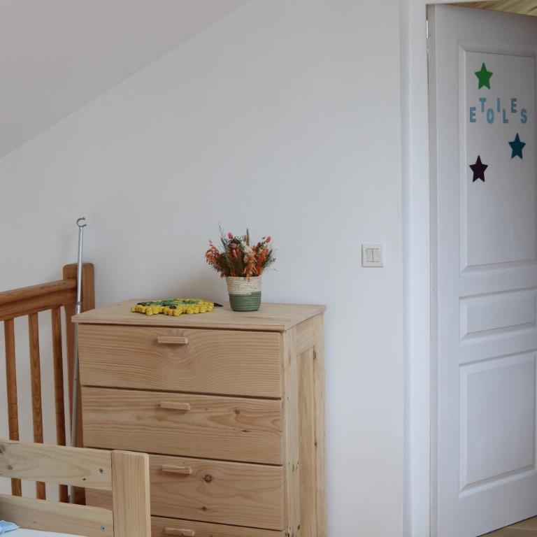 Chambres d'hôtes "HOR DAGO" près de la gare d'Hendaye avec le petit-déjeuner - Double Room with Private Interior Bathroom - 17