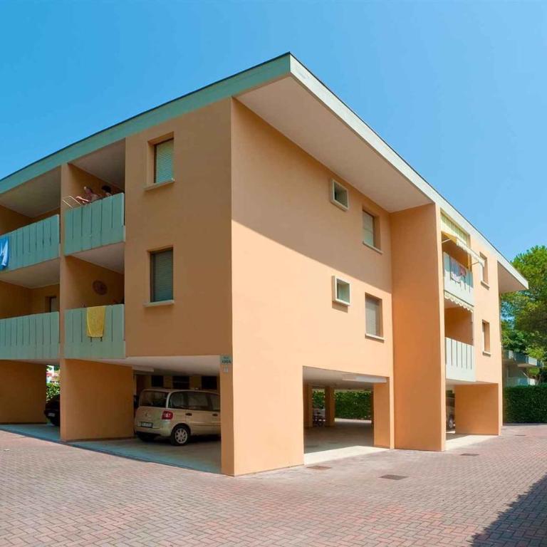 Apartment in Bibione 24441 - Appartamento - 1