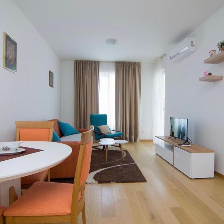Apartments Milica - One-Bedroom Apartment - 1
