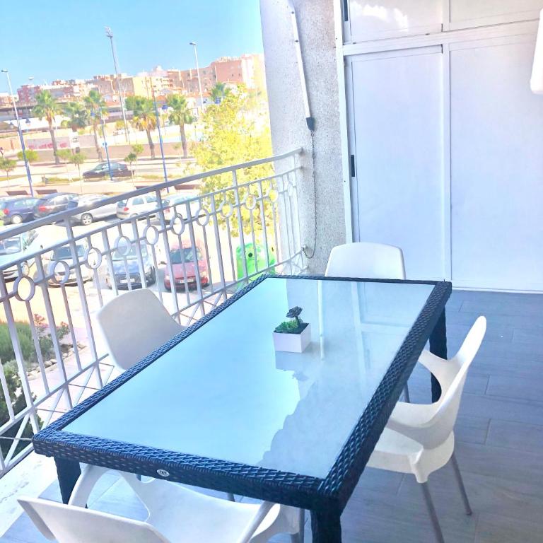 Apartamento Santa Pola"The Guitar" 300 m de la playa - Apartamento de 2 dormitorios - 1
