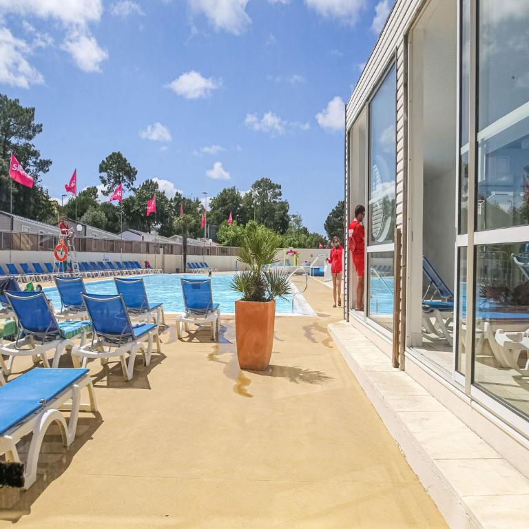Mobile Home with Plancha & Pool Access - Mobile Home 3 Chambres - 1