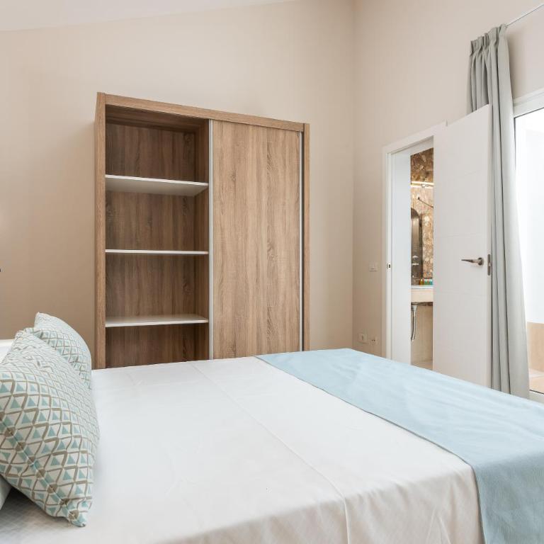 Haciendas Village Tenerife - 1 Bedroom Bungalow with Extra Large Chill out Terrace - 19