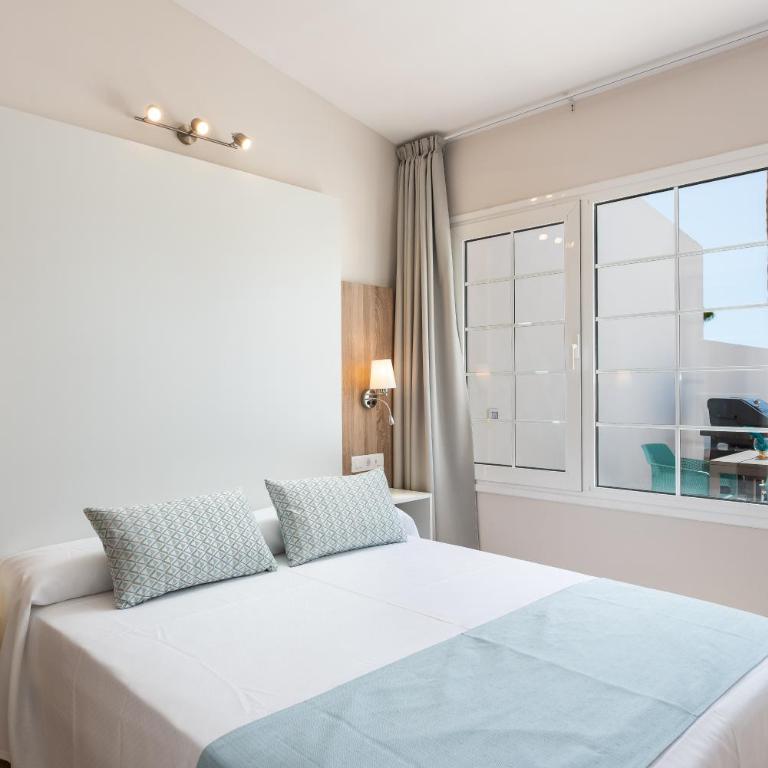 Haciendas Village Tenerife - 2 Bedroom Bungalow with Extra Large Chill out Terrace - 20