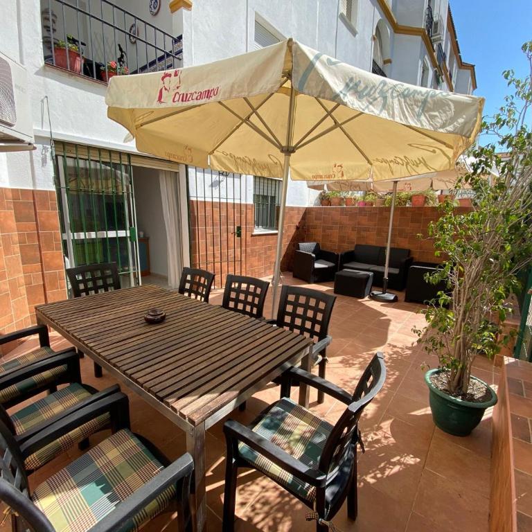 Apartamento en el centro de Estepona - Apartamento con terraza - 2