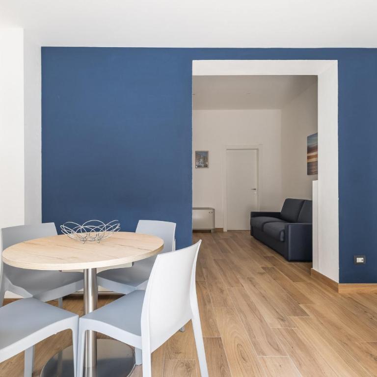 Giorgi Design Homes I - One-Bedroom Apartment - 4