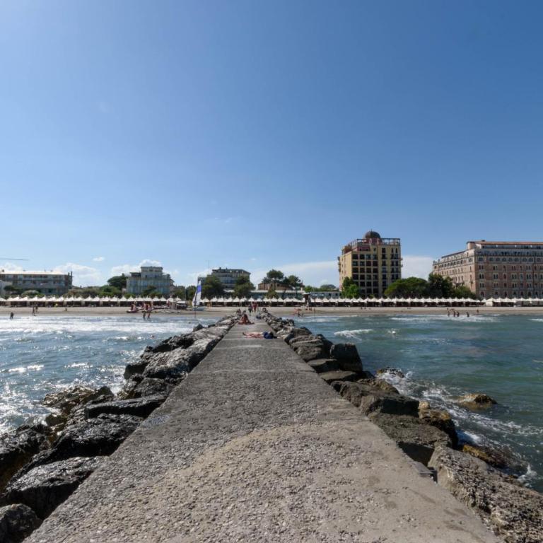 Appartamento Calmo 2DX - Two-Bedroom Apartment - 11