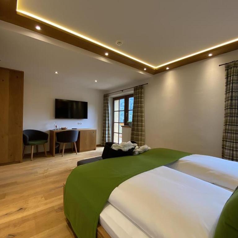 Hotel-Garni "Das Seebichl" - Deluxe Doppelzimmer mit Balkon - 7