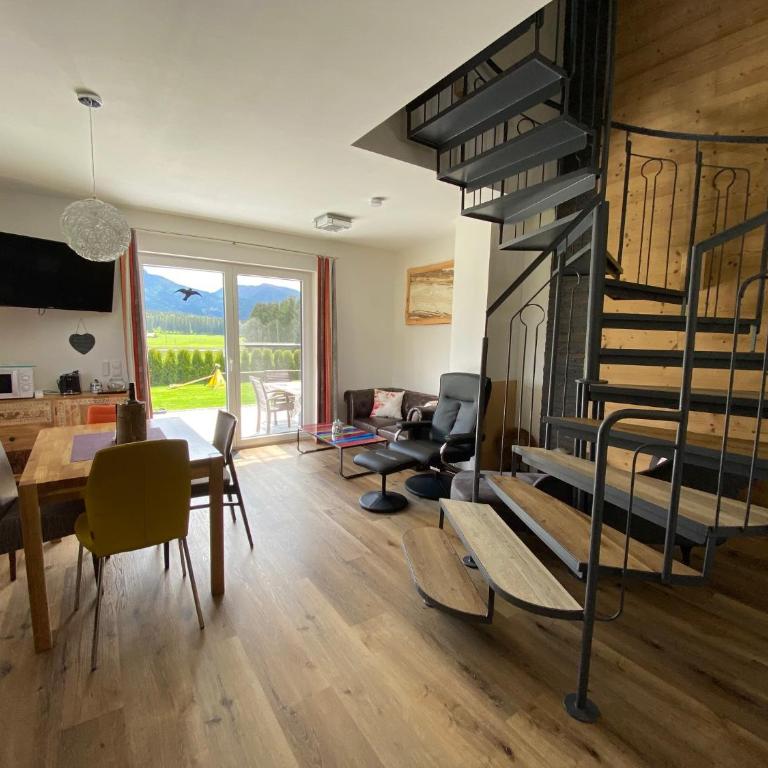 Alpenapartments Steiermark - Apartment mit Terrasse - 1