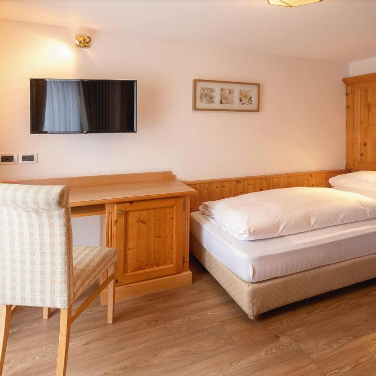 Hotel Villa Eden - Single Room with Balcony - 3