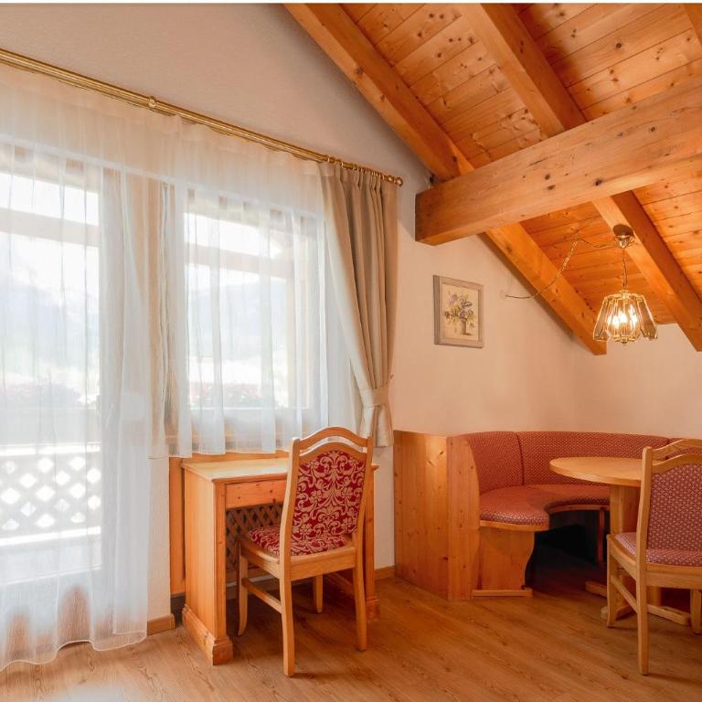 Hotel Villa Eden - Two-Bedroom Suite - 2