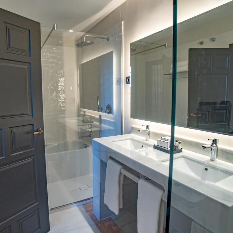 Soho Boutique Castillo de Santa Catalina - Adults Recommended - Habitación Doble Deluxe - 1 o 2 camas - 19