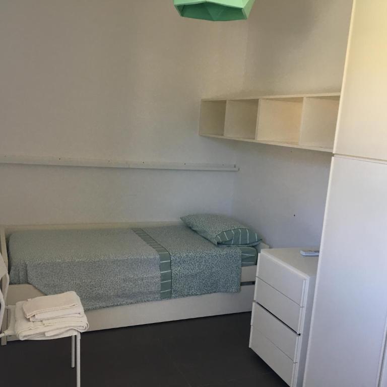 Skyline - Two-Bedroom Apartment - 13